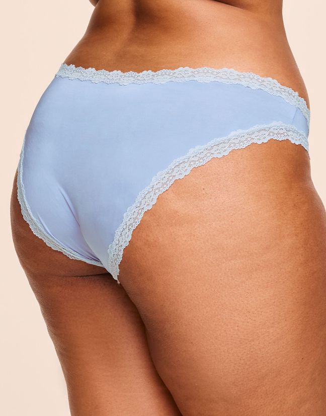 Chelsi Unlined